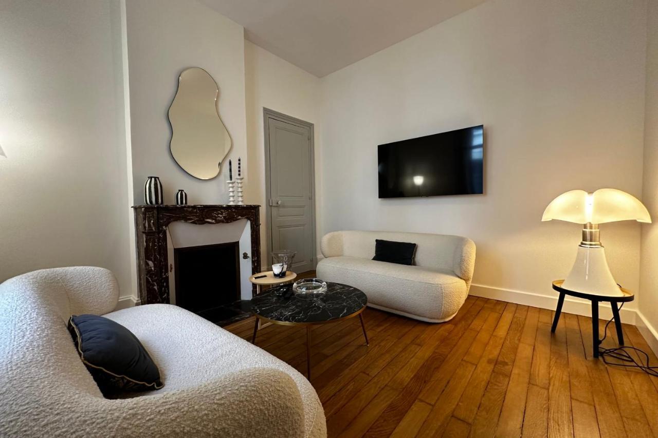 Вилла In The Beautiful Districts Of Tours A "Particular" With Great Comfort Экстерьер фото