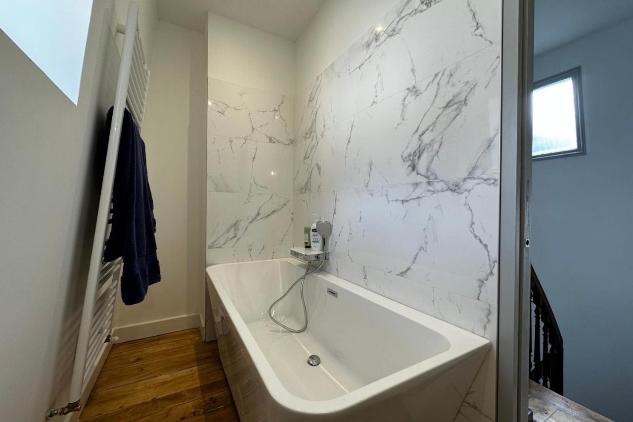 Вилла In The Beautiful Districts Of Tours A "Particular" With Great Comfort Экстерьер фото